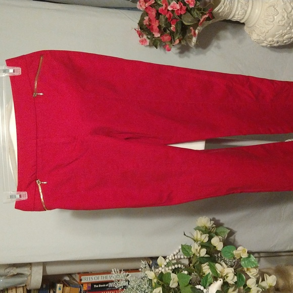 women's  style and Co cute red pants - Picture 2 of 8
